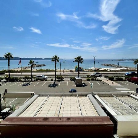 Superbe Apt 2P Front De Mer Pour 4 Pers Avec Terrasse - Cavalaire-Sur-Mer - Fr-1-226B-162 Exterior foto